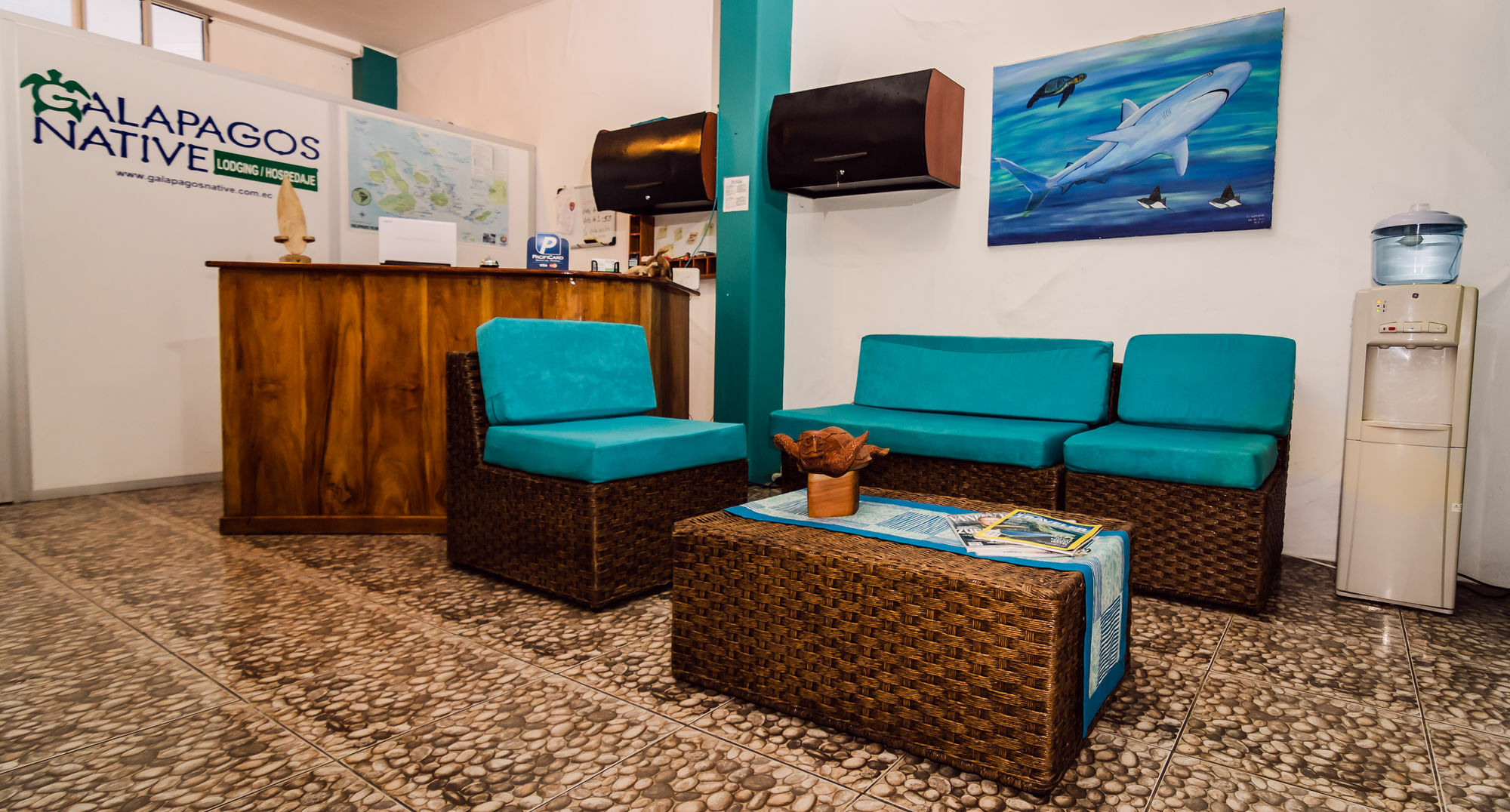Hostel Galapagos Native Puerto Ayora  Exterior foto